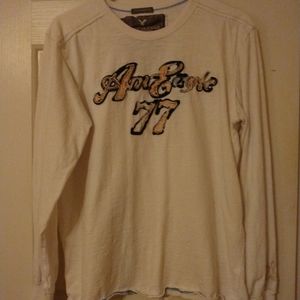 White American Eagle vintage fit shirt. Size large.